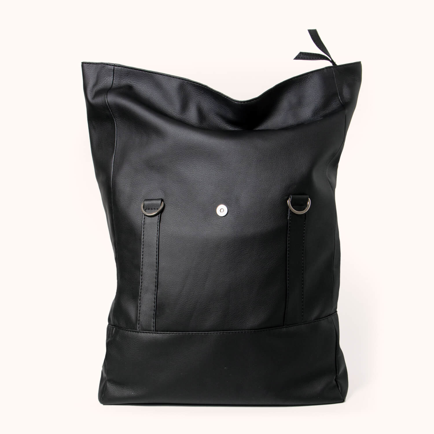 Large backpack | Jet Black Wanderlust Rolltop | Vegan bag | Lee Coren